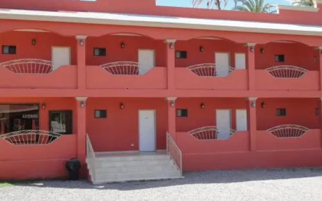 La Huerta Hotel