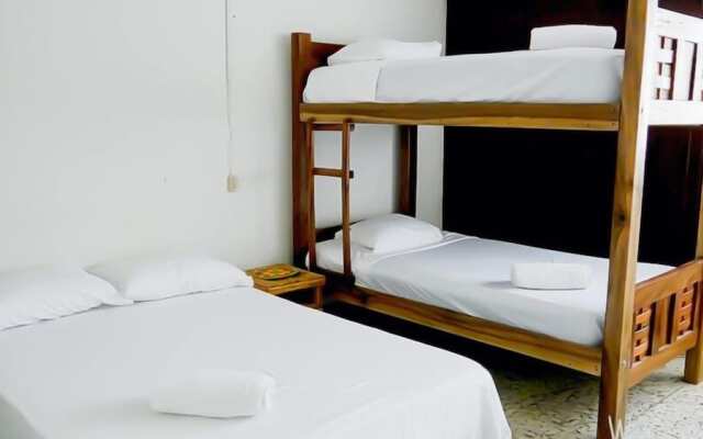 Hostel Liwa Kashi