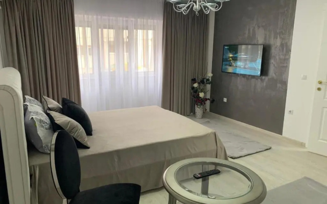 Leon Apartment