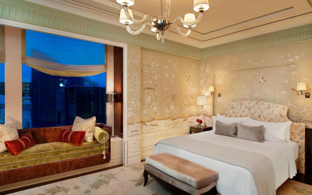 The St. Regis Singapore (Newly Renovated)
