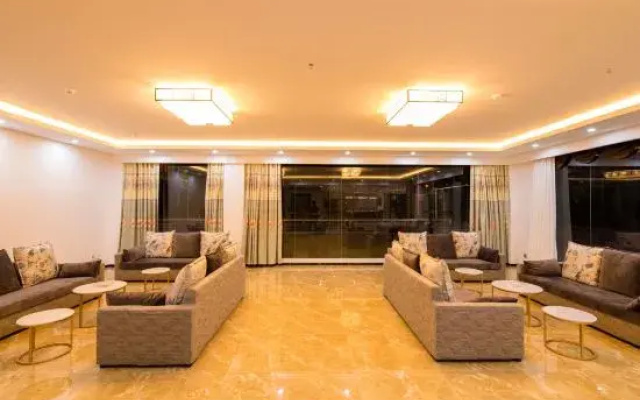 Jiatai Jinyue Hotel