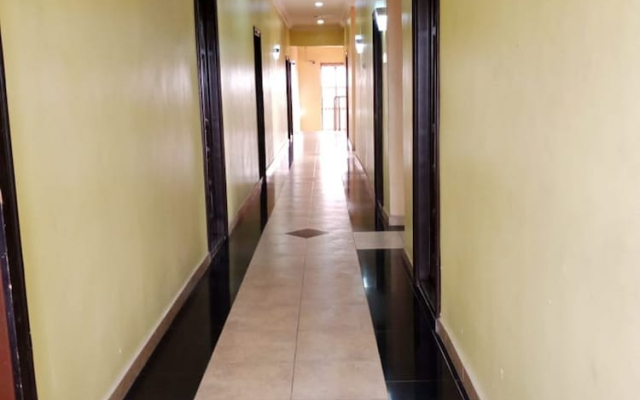 Gyeuti Citi Hotel and Suites