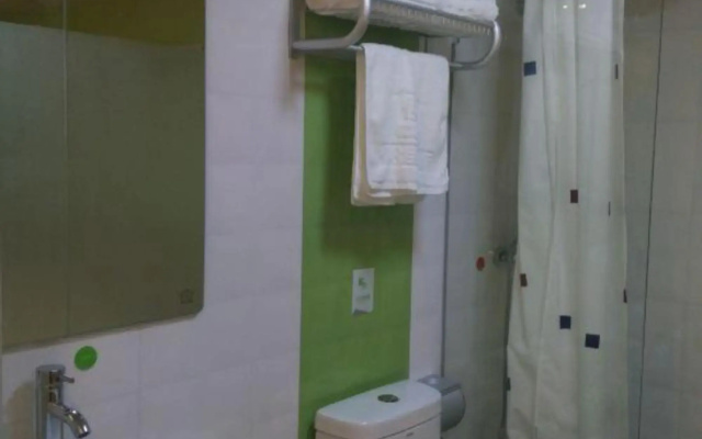 Heng 8 Chain Hotel Shengzhou Sihai Road