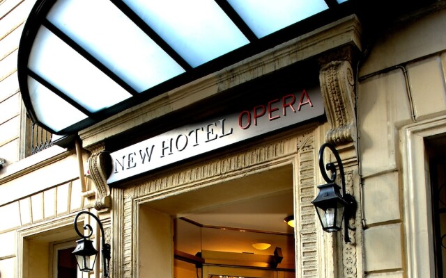 New Hotel Opera вид на фасад