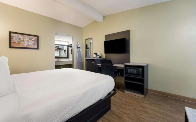 SureStay Hotel by Best Western Columbus Downtown