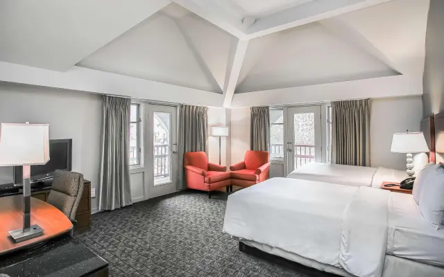 Killington Mountain Lodge, Tapestry Collection by Hilton