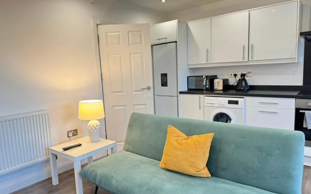 The Hatton Apartments - Free Parking
