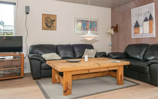 Quaint Holiday Home in Hejls near Sea