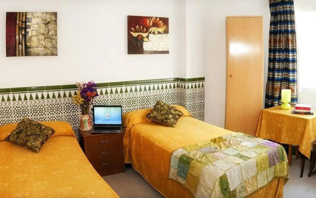 Hostal Estación Almeria