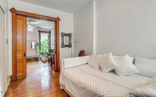 Pet-friendly Allentown Apt Near Hamilton District!