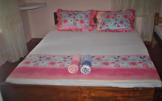 Deniyaya Guest House