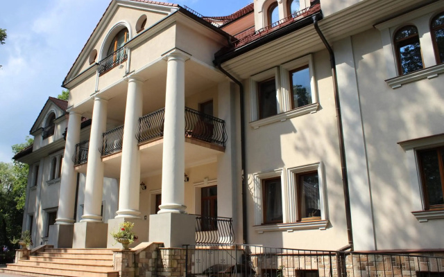 Apartament Radowid 15 w centrum z basenem
