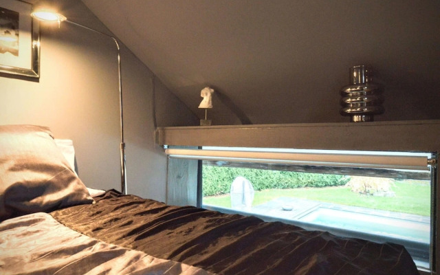 Stylish Stay With Pool, Jalhay