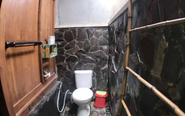 Green Paddy Hostel & Villa