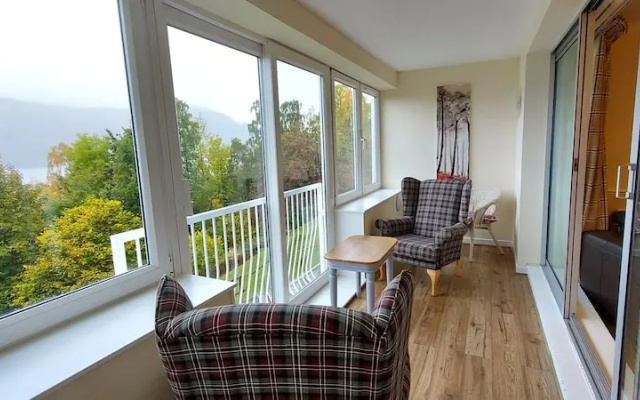Loch Rannoch Highland Club Pine Marten Lodge 03