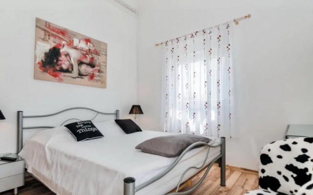Zsa Zsa Holiday Home