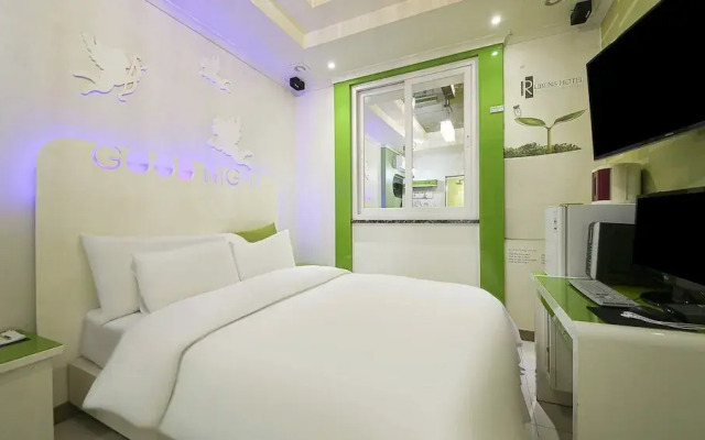 From H Rubens Hotel Mokpo Pyeonghwa Square