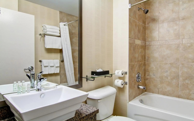 Best Western Plus Bowmanville