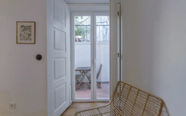 Alfama Design W Terrace by Homing