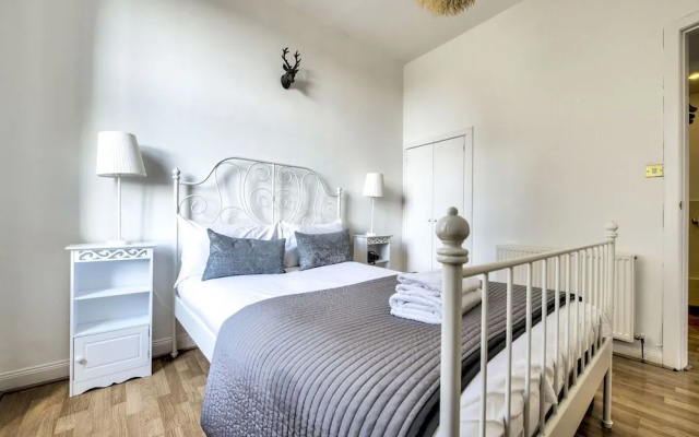 Johnston Terrace Apartment
