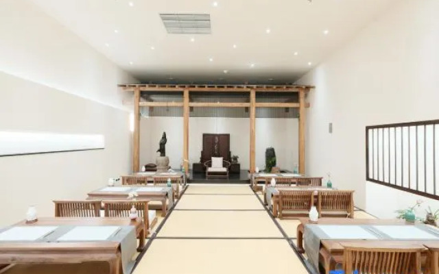 Janton Duor Hotel