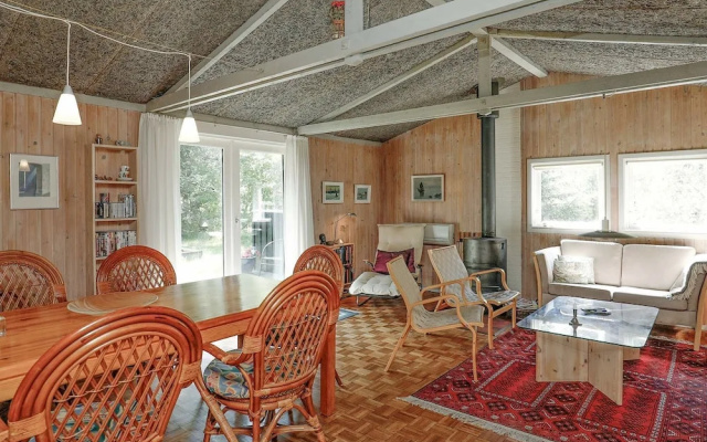 Pleasant Holiday Home in Ålbæk near Sea
