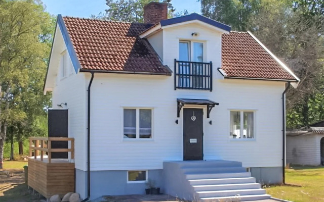 Beautiful Home in Målerås With Internet and 2 Bedrooms