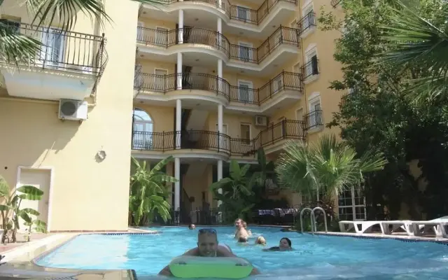 Hotel Olivia