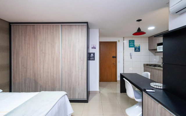 Flat Com Varanda No Setor Bueno   Th01403