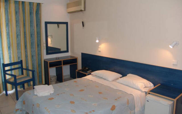Отель Stefanakis Hotel & Apartaments Греция, Вари-Вула-Вулиагмени - отзывы, цены и фото номеров - забронировать отель Stefanakis Hotel & Apartaments онлайн комната для гостей