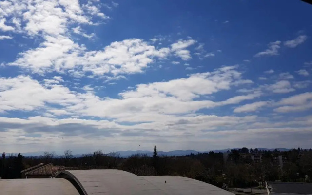Appartement Lyon, Dardilly, Techlid vue sur les monts d'Or