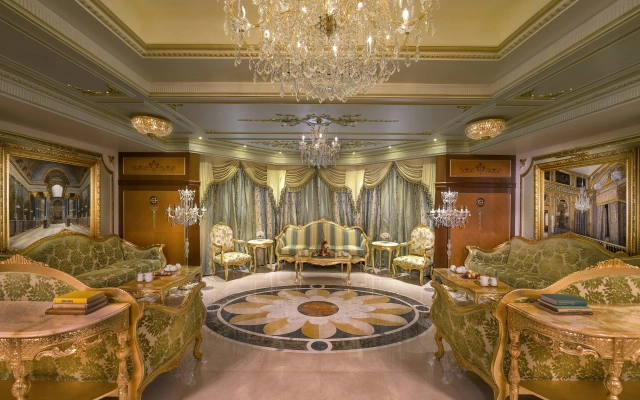 Royal Rose Hotel Abu Dhabi, Curio Collection by Hilton