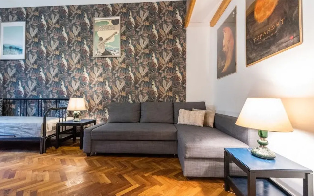 Opera Apartments