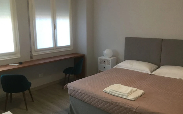 Dimora 16 Rooms & Garden