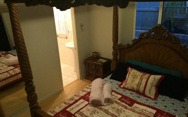 Adam and Eve Bed and Breakfast
