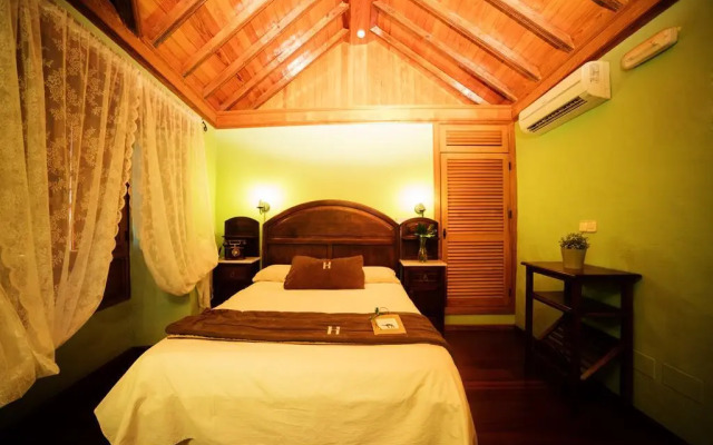Отель Rural Casa de los Camellos