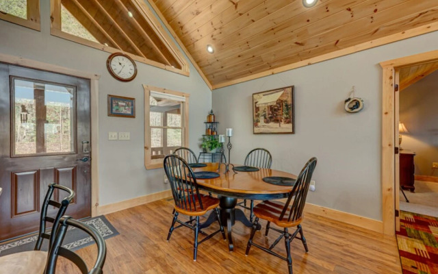 Sun's Cabin by Escape to Blue Ridge