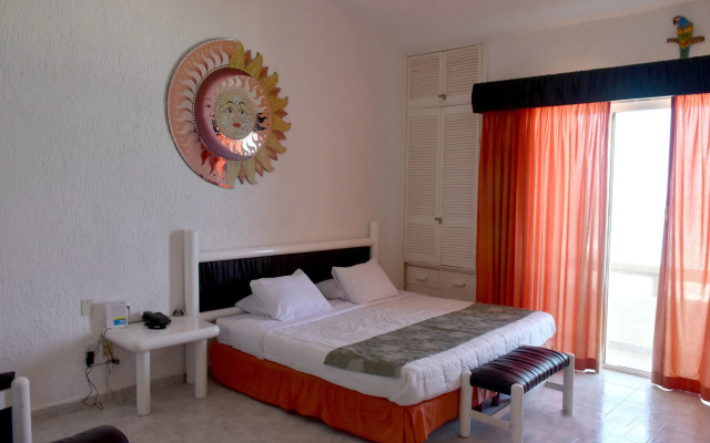 Seaside Condo by Solymar