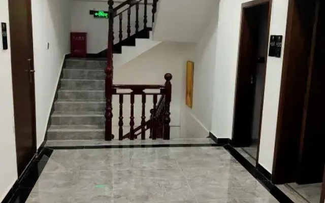 Jixin Homestay (Kangding Bus Station)