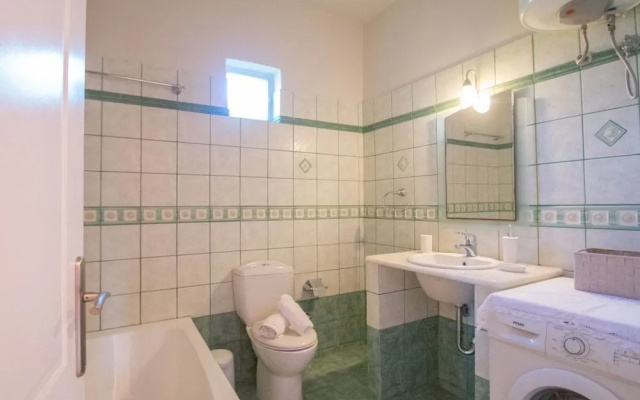 Yiota Porto Kavo Apartment