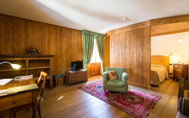 Hotel Lyshaus di Gressoney Saint Jean