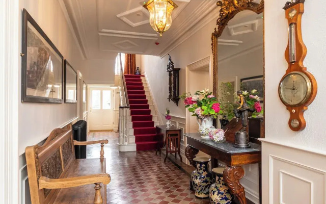 Beautifully Restored Soldier s Barracks to Sleep 10 People