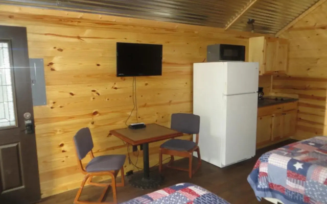 All Tucked Inn Cabins 2