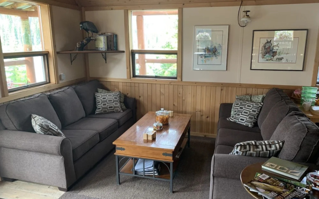Skitchine Lodge