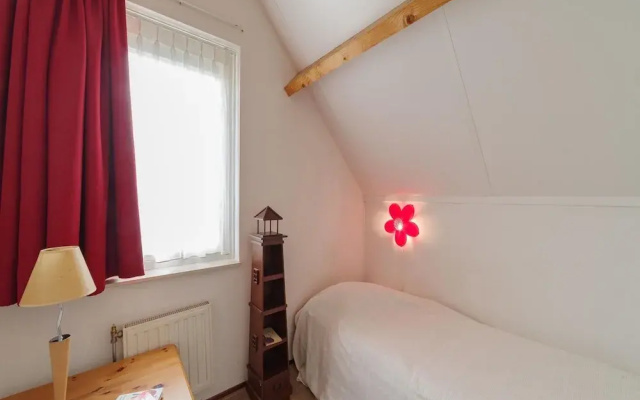 Spacious Holiday Home With Sauna Near Beach