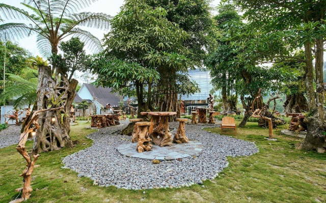 Luxcamp Selo - Merapi View by Horison