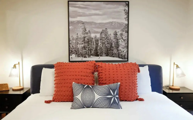Modern Lake Tahoe Retreat Ski and Swim