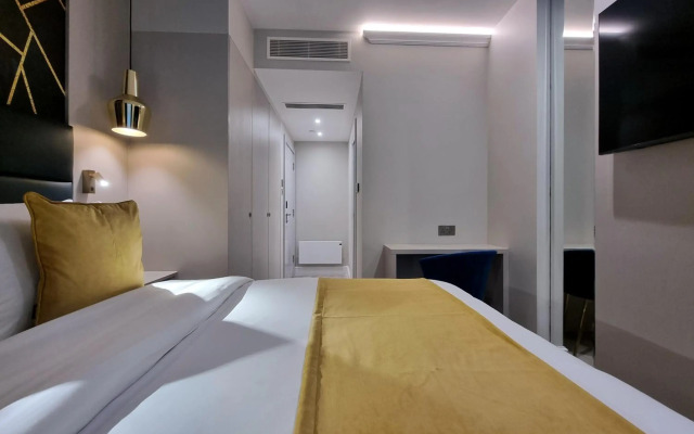 Hotel 43 London