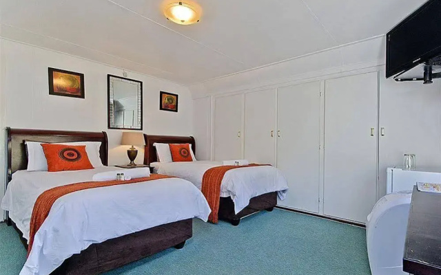 The Janana Guesthouse & Conference Venue