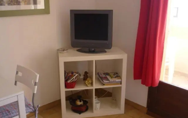 Studio CARQUEIRANNE